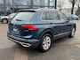 Volkswagen Tiguan 1.4 TSI eHybrid PHEV ELEK. ACHTERKLEP| STOEL MASSAGE| STOEL + STUURVERWARMING| PARKEERSENS. VOOR EN ACHTER| RIJKLAARPRIJS INCL. 12 MND BOVAG GARANTIE