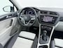 Volkswagen Tiguan 1.4 TSI eHybrid PHEV ELEK. ACHTERKLEP| STOEL MASSAGE| STOEL + STUURVERWARMING| PARKEERSENS. VOOR EN ACHTER| RIJKLAARPRIJS INCL. 12 MND BOVAG GARANTIE