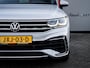 Volkswagen Tiguan 1.5 TSI R-Line Business+ | IQ Light | Navigatie | Camera | Matrix LED | Adaptieve Cruise Control | Navigatie | Virtual Cockpit | Apple Carplay | Android Auto | Metallic Lak | 3x R-Line | 19'' Lichtmetalen Velgen |