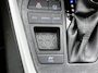 Toyota RAV4 2.5 Hybrid Bi-Tone Panoramisch glazen dak | Dealer Onderhouden | Stoel + Stuurverwarming | JBL | Blindspot | PDC | Navigatie |