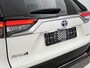 Toyota RAV4 2.5 Hybrid Bi-Tone Panoramisch glazen dak | BEARLOCK | Dealer Onderhouden | Stoel + Stuurverwarming | JBL | Blindspot | PDC | Navigatie |