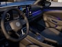 Volkswagen T-Roc 1.5 eTsi R-Line First Edition | Trekhaak | Black Style | Full LED | Stoel- & Stuurverwarming | Camera |