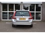 Volvo V70 2.5T Youngtimer Trekhaak Automaat Cruise Camera Stoelv