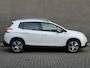 Peugeot 2008 1.2 PureTech Allure Cruise/Climate control, Parkeersensoren voor en achter, Grip control, LM velgen,
