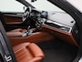 BMW 5-Serie M550i xDrive High Executive | Automaat | Harman & Kardon | Schuifdak | Stoel + Stuurverwarming | 360. Camera | Lederen Bekleding |