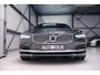 Volvo V90 2.0 T6 AWD Inscription 340 pk | Trekhaak | Panoramadak | Pine Grey | NL auto NAP | Camera | Dealer OH | 1e eigenaar | Zonneschermen |