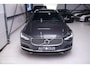 Volvo V90 2.0 T6 AWD Inscription 340 pk | Trekhaak | Panoramadak | Pine Grey | NL auto NAP | Camera | Dealer OH | 1e eigenaar | Zonneschermen |