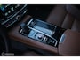 Volvo V90 2.0 T6 AWD Inscription 340 pk | Trekhaak | Panoramadak | Pine Grey | NL auto NAP | Camera | Dealer OH | 1e eigenaar | Zonneschermen |