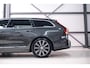Volvo V90 2.0 T6 AWD Inscription 340 pk | Trekhaak | Panoramadak | Pine Grey | NL auto NAP | Camera | Dealer OH | 1e eigenaar | Zonneschermen |