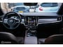 Volvo V90 2.0 T6 AWD Inscription 340 pk | Trekhaak | Panoramadak | Pine Grey | NL auto NAP | Camera | Dealer OH | 1e eigenaar | Zonneschermen |