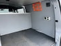 Volkswagen Transporter 2.0 TSI L2H1 Benzine / CNG Dubbele Schuifdeur Airco Cruise controle Bpm vrij Trekhaak Klep achter Omvormer Kastinrichting Standkachel Euro 6 Benzine Ideaal voor ombouw naar Camper !!