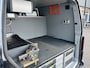 Volkswagen Transporter 2.0 TSI L2H1 Benzine / CNG Dubbele Schuifdeur Airco Cruise controle Bpm vrij Trekhaak Klep achter Omvormer Kastinrichting Standkachel Euro 6 Benzine Ideaal voor ombouw naar Camper !!