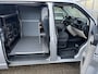 Volkswagen Transporter 2.0 TSI L2H1 Benzine / CNG Dubbele Schuifdeur Airco Cruise controle Bpm vrij Trekhaak Klep achter Omvormer Kastinrichting Standkachel Euro 6 Benzine Ideaal voor ombouw naar Camper !!