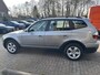 BMW X3 2.0i Business Line Trekhaak / Parkeersensors / Alarmsysteem