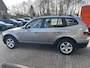 BMW X3 2.0i Business Line Trekhaak / Parkeersensors / Alarmsysteem