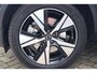 Volvo XC40 T4 Recharge R-Design | Stoelverwarming | Trekhaak | Panoramadak | Parkeercamera | Glossy Black | Keyless