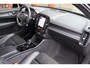 Volvo XC40 T4 Recharge R-Design | Stoelverwarming | Trekhaak | Panoramadak | Parkeercamera | Glossy Black | Keyless