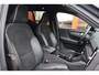 Volvo XC40 T4 Recharge R-Design | Stoelverwarming | Trekhaak | Panoramadak | Parkeercamera | Glossy Black | Keyless