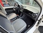 Volkswagen Up! 1.0 75PK! 5 DEURS *!* MOVE UP *!* NAVIGATIE/ AUDIO *!*