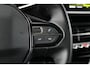Peugeot 2008 1.2 PureTech Allure Pack - Camera - PDC - Cruise - DAB - Carplay - Airco Automatisch - Rijklaar
