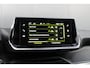Peugeot 2008 1.2 PureTech Allure Pack - Camera - PDC - Cruise - DAB - Carplay - Airco Automatisch - Rijklaar