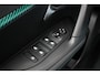 Peugeot 2008 1.2 PureTech Allure Pack - Camera - PDC - Cruise - DAB - Carplay - Airco Automatisch - Rijklaar