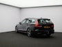 Volvo V60 2.0 B3 R-Design / Trekhaak / Standkachel / Stoel+stuur+achterbankverwarming / Park assist v+a+camera / Intellisafe surround