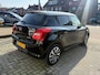 Suzuki Swift 1.2 Stijl Smart Hybrid, Stoelverwarming,Apple Carplay/Android,L.M.Velgen,Navigatie,Cruise control
