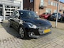Suzuki Swift 1.2 Stijl Smart Hybrid, Stoelverwarming,Apple Carplay/Android,L.M.Velgen,Navigatie,Cruise control