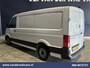 Volkswagen Crafter 2.0 TDI 141pk L3H2 L2H1 Euro6 Airco | Stoelverwarming | Parkeersensoren Bijrijdersbank, 3000kg trekvermogen