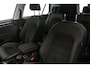 Volkswagen Golf Highline 1.5 TSI 150pk DSG Automaat Adaptive cruise control, Navigatie, LED koplampen, Parkeersensoren, Stoelverwarming, Airco, DAB, Radio