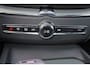 Volvo XC60 T6 Recharge AWD Plus Black Edition - Panorama/schuifdak - IntelliSafe Assist & Surround - 360º Camera - Harman/Kardon audio - Adaptieve LED koplampen - Verwarmde voorstoelen, stuur & achterbank - Parkeersensoren voor & achter - Draadloze tel. lader - Extra getint glas - 21' LMV