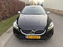 Volvo V40 2.0 T4 Business Sport / R-DESIGN / LEER / NAVI / CRUISE / STOELVERWARMING
