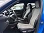 Peugeot e-2008 EV GT Pack 50 kWh | Alcantara bekleding | Stoelverwarming | Adaptieve Cruise Control | Navigatie | Apple Carplay/Android Auto