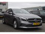 Mercedes-Benz A-klasse 180 Business Solution LED | Keyless | Camera | Stoelverwarming | Sportstoelen | Navi