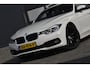 BMW 3-Serie Touring 318i Corporate Lease High Executive Pano - Trekhaak - Leer - NAP