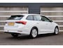 Skoda Octavia Combi 1.0 e-TSI 110pk DSG Ambition | Trekhaak | Navigatie | Apple Carplay/ Android Auto | Parkeersensoren | Airco Automatische | DAB
