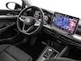 Volkswagen Golf 1.5 204pk DSG eHybrid Life Edition · Camera · Keyless · Apple/Android Car Play · Sfeerverlichting · Stoel-&Stuurverwarming · 18'' Inch · 10-06-2029 of 100.000km