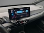Volkswagen ID.3 Pro 204pk Automaat Warmtepomp, Adaptive cruise control, Navigatie, Stuurwiel verwarmd, Parkeersensoren, Stoelverwarming, LED koplampen, App connect