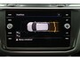 Volkswagen Tiguan 1.5 TSI ACT Comfortline Business LED, Navigatie, ACC, Trekhaak, Lane Assist, PDC