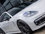 Porsche Panamera Sport Turismo 2.9 4S E-Hybrid | SPORTDESIGN | SPORTCHRONO | SPORTUITLAATSYSTEEM | PDLS+ | PASM LUCHTVERING | ACHTERASBESTURING | BOSE | SOFTCLOSE | SFEERVERLICHTING | PANORAMA/SCHUIF-KANTELDAK | NL AUTO | 1E EIGENAAR |