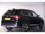 Mitsubishi Outlander 2.0 / CarPlay / Trekhaak / Cam / 4s Band