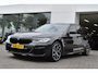 BMW 5-Serie Touring 530e M-Sport | Laser| Panoramadak |Sfeerverlichting | Trekhaak | Comfortstoelen | Carplay | Assist | 49dkm !!