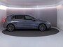 Volkswagen Golf 1.0 eTSI Life 110 pk Automaat (DSG) | Verlengde garantie | Navigatie | Panoramadak | Parkeersensoren | Achteruitrijcamera | Autom. airco (3 zones) |