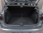 Volkswagen Golf 1.0 eTSI Life 110 pk Automaat (DSG) | Verlengde garantie | Navigatie | Panoramadak | Parkeersensoren | Achteruitrijcamera | Autom. airco (3 zones) |