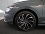 Volkswagen Golf 1.0 eTSI Life 110 pk Automaat (DSG) | Verlengde garantie | Navigatie | Panoramadak | Parkeersensoren | Achteruitrijcamera | Autom. airco (3 zones) |