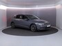 Volkswagen Golf 1.0 eTSI Life 110 pk Automaat (DSG) | Verlengde garantie | Navigatie | Panoramadak | Parkeersensoren | Achteruitrijcamera | Autom. airco (3 zones) |