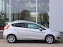 Ford Fiesta 1.0 EcoBoost Titanium Automaat 2e Eigenaar, Trekhaak, Voorruitverwarming, Climate Control, Achteruitrijcamera