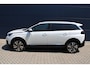 Peugeot 5008 1.2 Turbo 130pk Allure Avantage Automaat | WINTERSALE | Navigatie | Camera | Apple Carplay | Parkeersensoren V+A | 7-Zits |