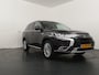 Mitsubishi Outlander 2.4 PHEV Intense | Half leder | Stoelverw. | Standkachel |